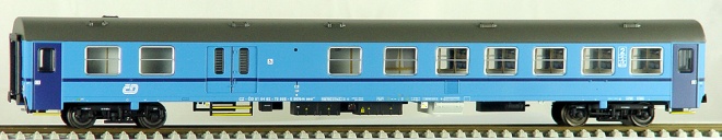 Passenger car 2nd class type Z with luggage compartment in "Najbrt" livery<br /><a href='images/pictures/ACME/52933.JPG' target='_blank'>Full size image</a>